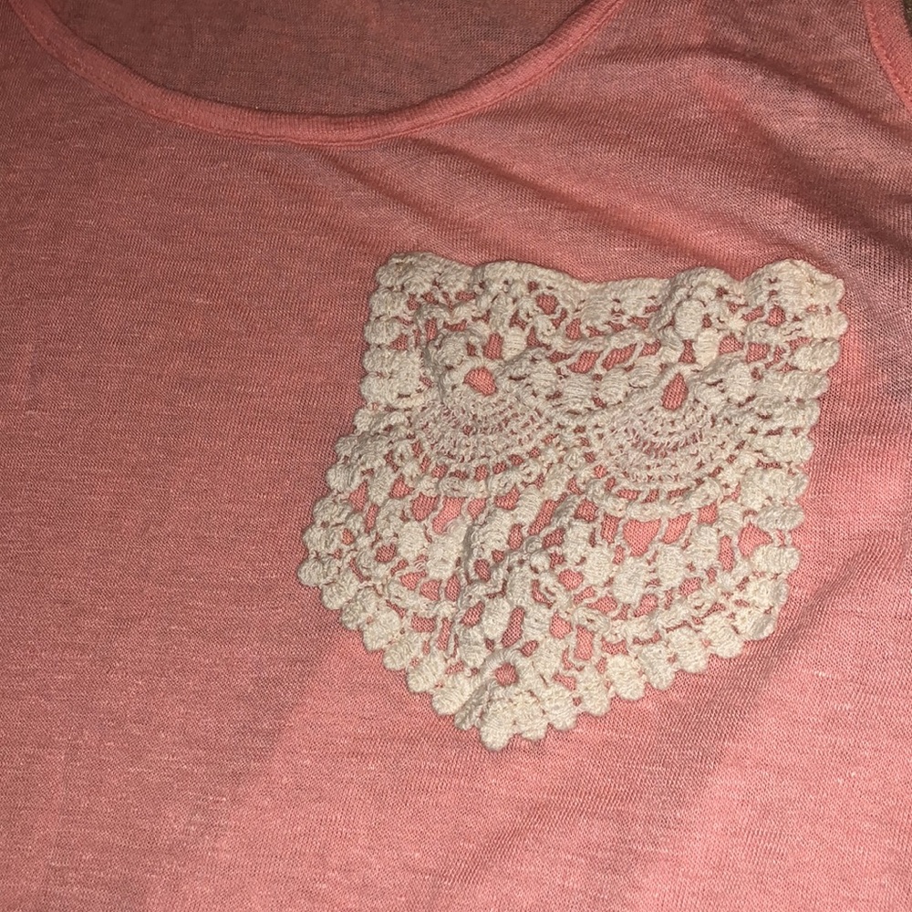 Small Pink Top - Picture 4 of 4